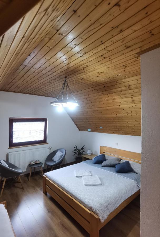 House Nada Hotel Rastovača Kültér fotó